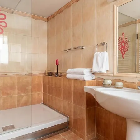 Panorama By Golden Villas&1 Apartman *